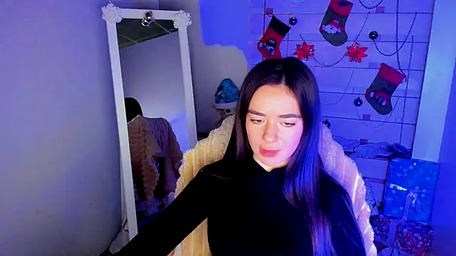 Bella XO online show from December 17, 8:20 am