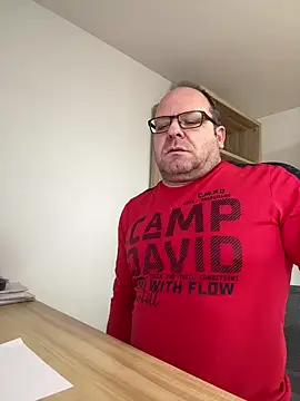 coupleLatinaLovers online show from December 13, 12:06 pm