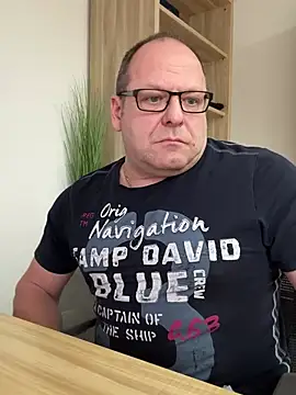 coupleLatinaLovers online show from January 16, 12:31 pm