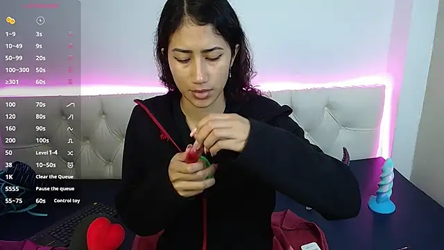 KaitlynLoveCam online show from March 1, 3:32 am