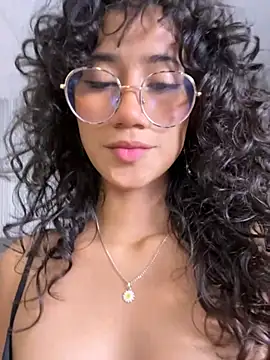 KaitlynLoveCam online show from February 3, 10:15 pm