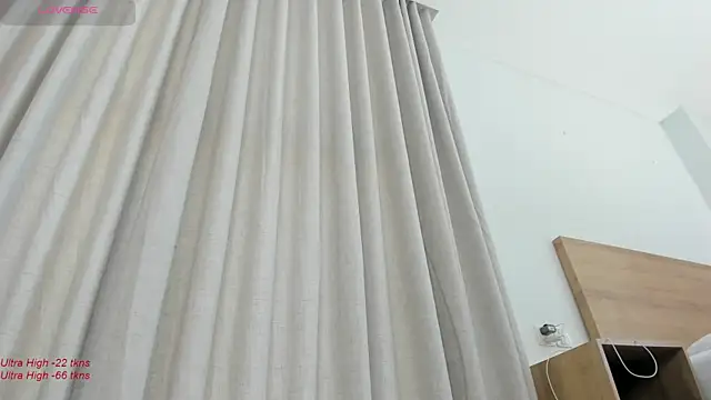 Snapshot of yumisunn chatting on January 25, 3:09 am yumisunn online show from January 25, 3:09 am