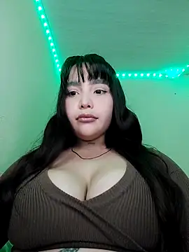 jacksyangeel2 online show from April 17, 9:45 am