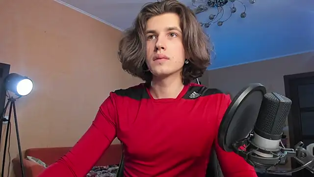 Snapshot of daddyMarty420 chatting on December 15, 4:28 am daddyMarty420 online show from December 15, 4:28 am