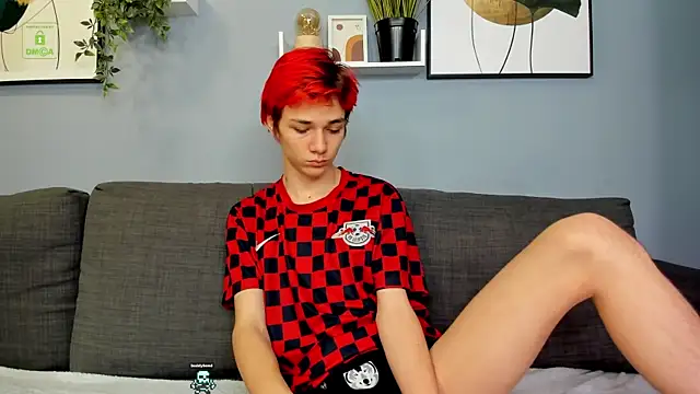 Viego Pattel online show from December 21, 5:40 pm