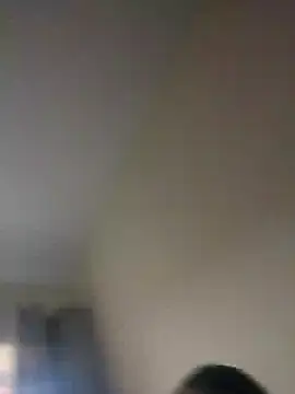 Snapshot of HE-M123 chatting on December 14, 9:51 am HE-M123 online show from December 14, 9:51 am