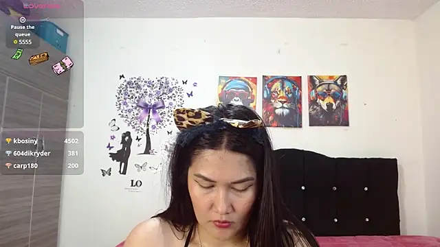 Snapshot of jeff_and_jade chatting on December 21, 2:47 pm jeff and jade online show from December 21, 2:47 pm