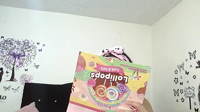 Snapshot of jeff_and_jade chatting on September 25, 11:36 am jeff and jade online show from September 25, 11:36 am