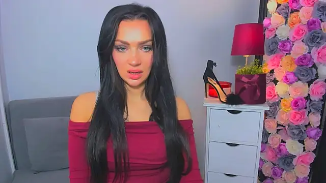 Snapshot of OliviaFantasy chatting on November 8, 10:26 am OliviaFantasy online show from November 8, 10:26 am