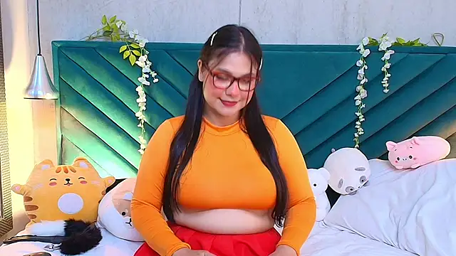 pamelajons  online show from March 20, 7:58 am