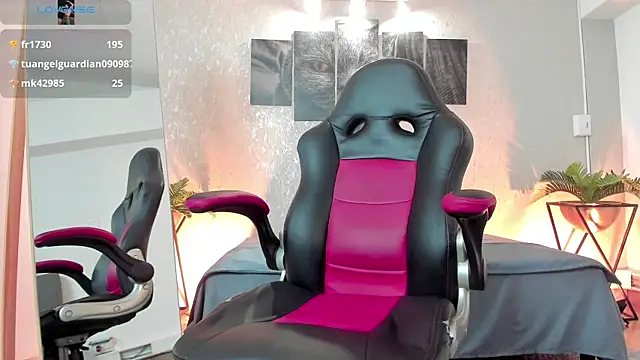 Regan   online show from December 6, 5:09 am