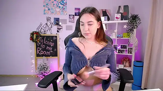 MelissaLovvv online show from February 1, 3:41 am