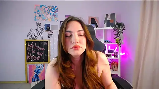 MelissaLovvv online show from March 18, 8:25 am