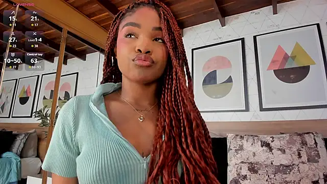 Snapshot of AriaFoster chatting on October 11, 4:01 am AriaFoster online show from October 11, 4:01 am