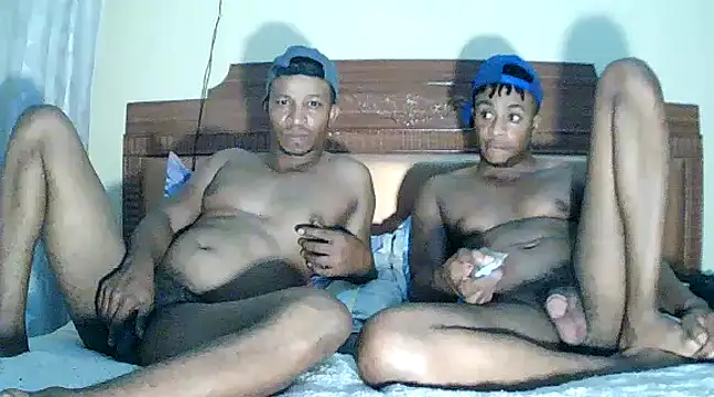 Snapshot of quincyray chatting on December 10, 6:06 pm quincyray online show from December 10, 6:06 pm