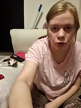 Snapshot of rose_bunny chatting on January 5, 11:55 pm rose bunny online show from January 5, 11:55 pm