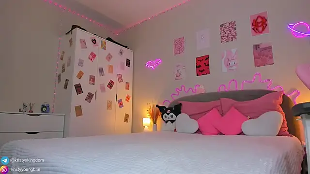 Kate Clover online show from May 16, 6:43 am