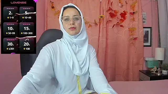 Snapshot of BadraSaadi chatting on January 14, 4:08 pm BadraSaadi online show from January 14, 4:08 pm