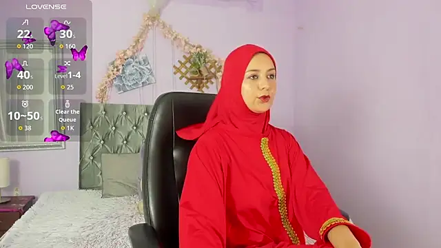 Snapshot of BadraSaadi chatting on September 25, 8:01 pm BadraSaadi online show from September 25, 8:01 pm