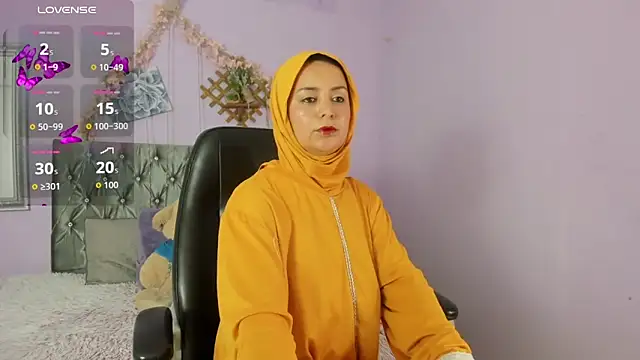 Snapshot of BadraSaadi chatting on September 26, 8:02 pm BadraSaadi online show from September 26, 8:02 pm