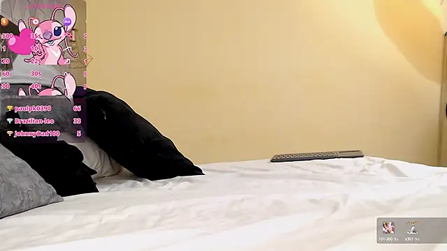 JustinePerry online show from March 5, 7:05 am