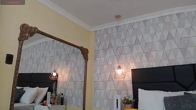 JustinePerry online show from October 7, 3:25 am