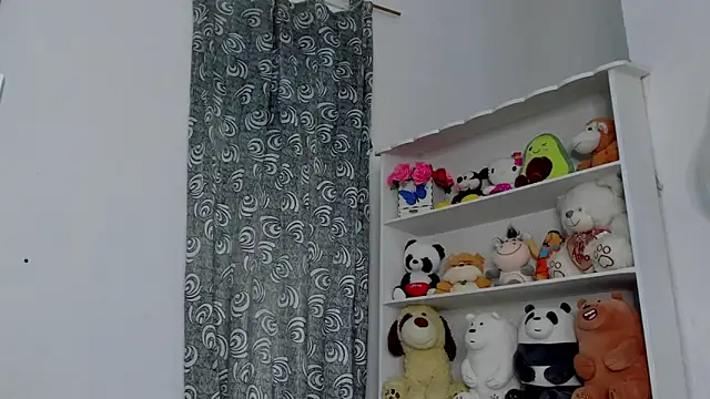 megan 100 online show from January 10, 6:09 pm