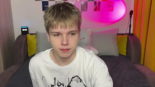 metratok online show from March 4, 8:04 pm