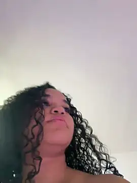 Lucy wilson5 online show from December 22, 7:00 am