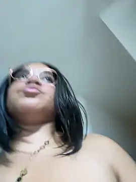 Lucy wilson5 online show from February 2, 7:09 am