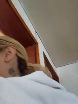 911Calling online show from December 10, 3:44 pm