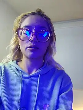 911Calling online show from December 18, 10:24 pm