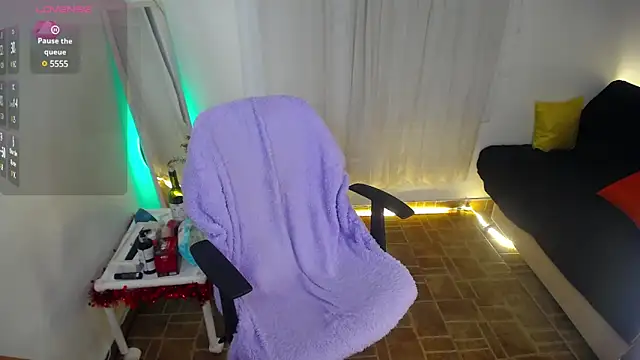 911Calling online show from January 14, 5:30 am