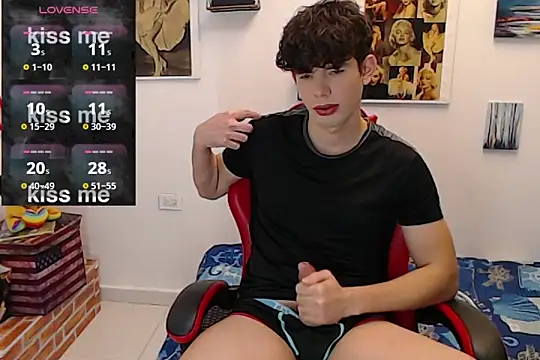 Snapshot of Angelo-cianuro- chatting on September 9, 10:31 pm Angelo-cianuro- online show from September 9, 10:31 pm