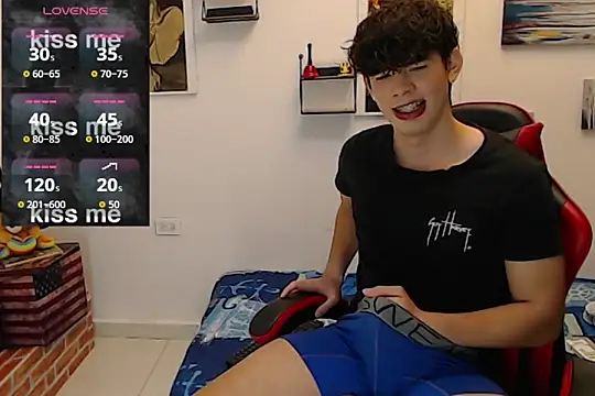 Snapshot of Angelo-cianuro- chatting on September 26, 9:19 pm Angelo-cianuro- online show from September 26, 9:19 pm