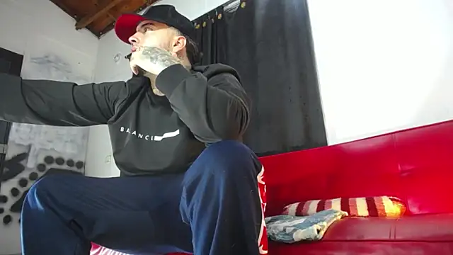 Dexter-T online show from February 13, 4:22 am