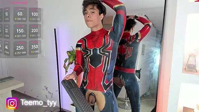 teemotwink online show from January 11, 10:04 pm