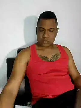latinblack01 online show from December 12, 3:10 am