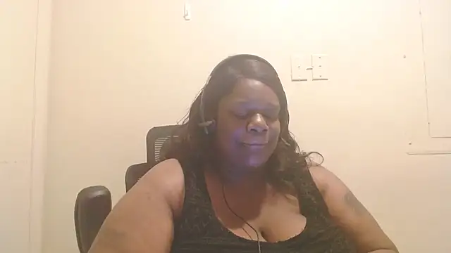 whitwhit86 online show from September 16, 6:31 pm