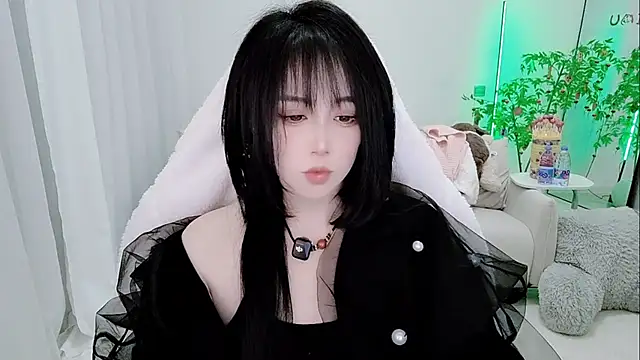 Vaness-a online show from February 13, 7:54 pm