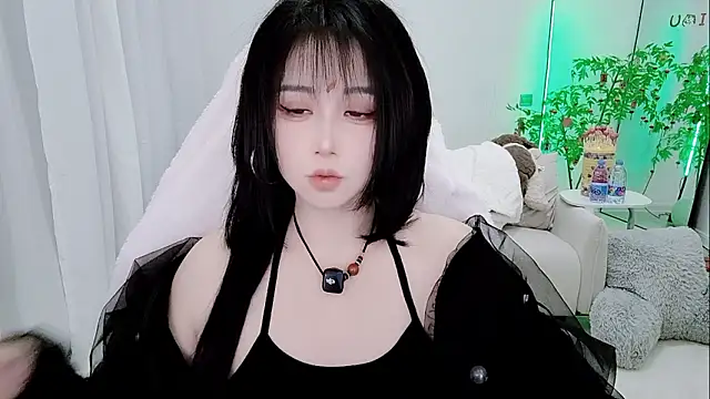 Vaness-a online show from February 17, 1:07 pm