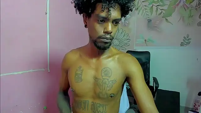 bigblackhotx1 online show from March 1, 10:17 am