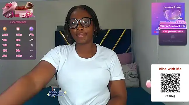 Snapshot of veronica1xxx chatting on January 11, 8:32 pm veronica1xxx online show from January 11, 8:32 pm