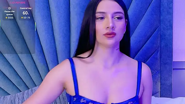 Harper-Avary online show from November 6, 1:12 pm