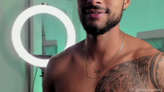 LiamGarcia1 online show from January 5, 8:11 am