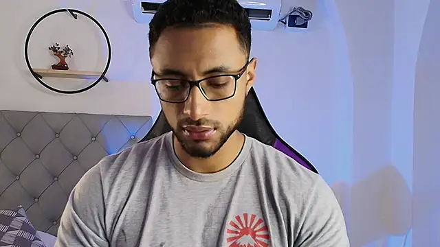 LiamGarcia1 online show from January 16, 12:20 pm