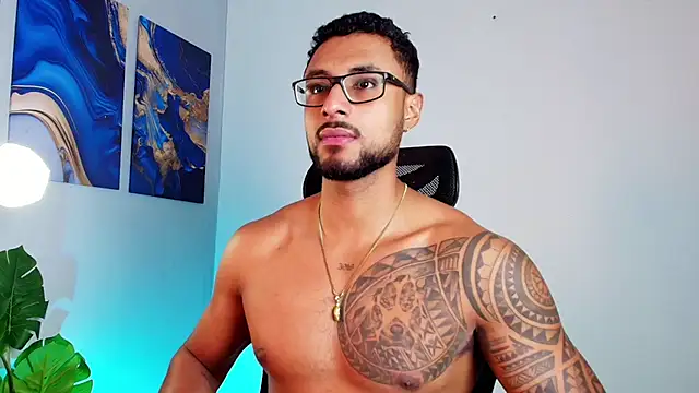 LiamGarcia1 online show from September 15, 12:27 pm