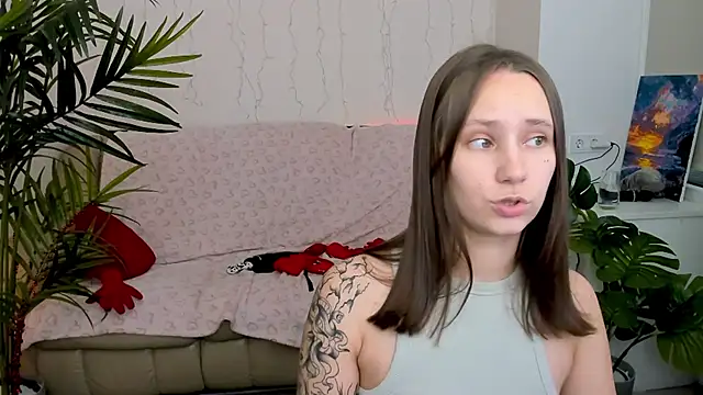 HotCaramellsTV online show from March 8, 10:22 am