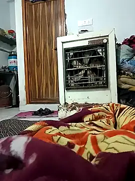 pintuS40 online show from January 28, 3:15 am