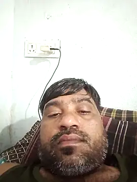 pintuS40 online show from September 28, 2:06 am